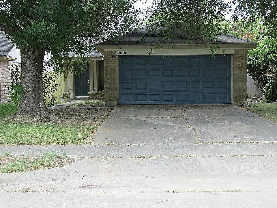 1st image of 2026 Greencourt Dr