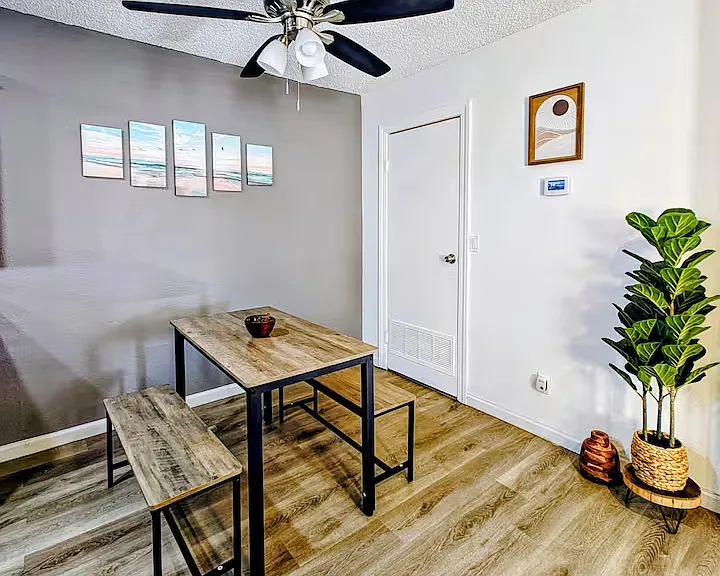 3511 E Baseline Rd — Photo 3