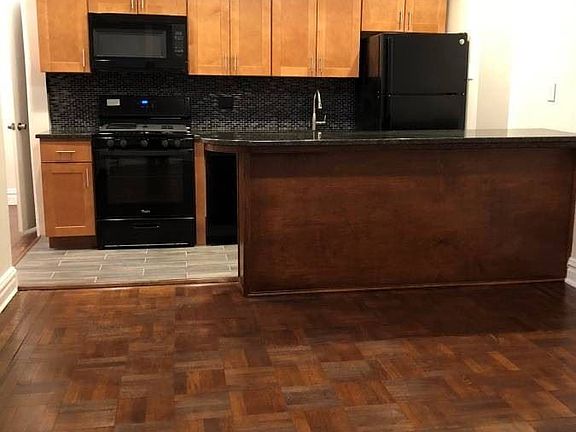 5th image of 40 Gifford Ave APT 1C