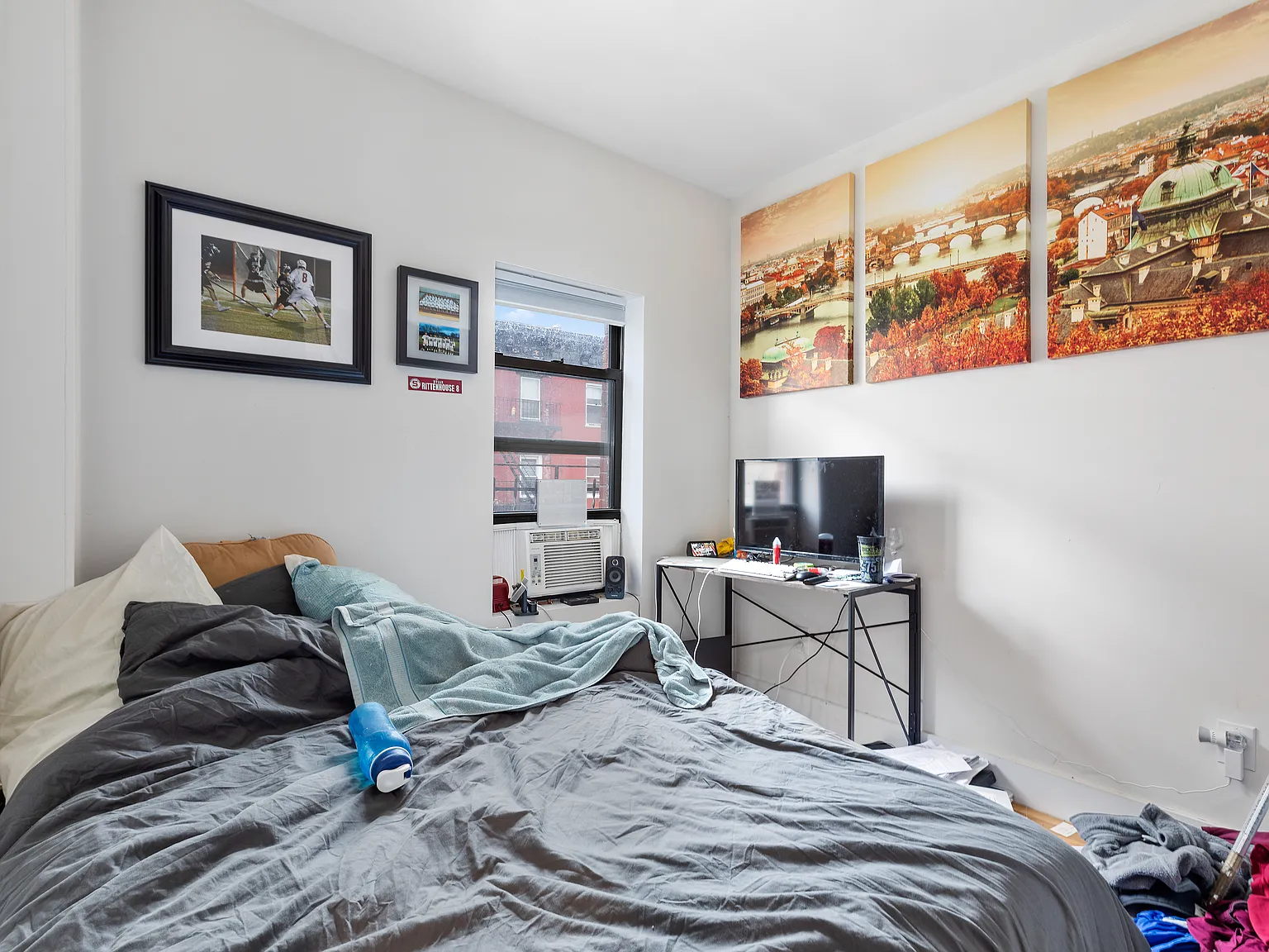 505 East 12th Street — Photo 4