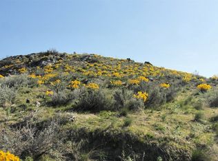 33 Avery Road, Pateros, WA 98834