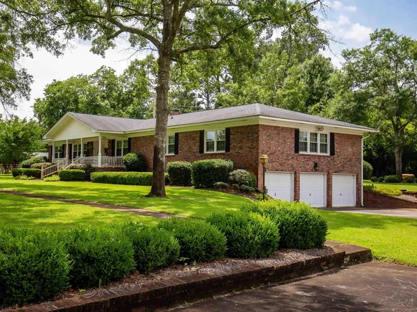204 Pine St, Bamberg, SC 29003