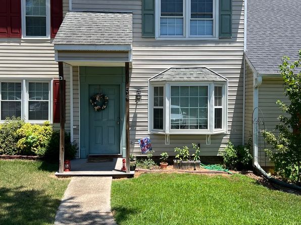 54 Hidden Springs Rd