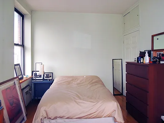 Rented by J Misrahi Realty Corp | media 24