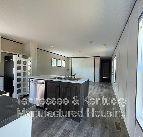 108 Cumberland Ln — Photo 9