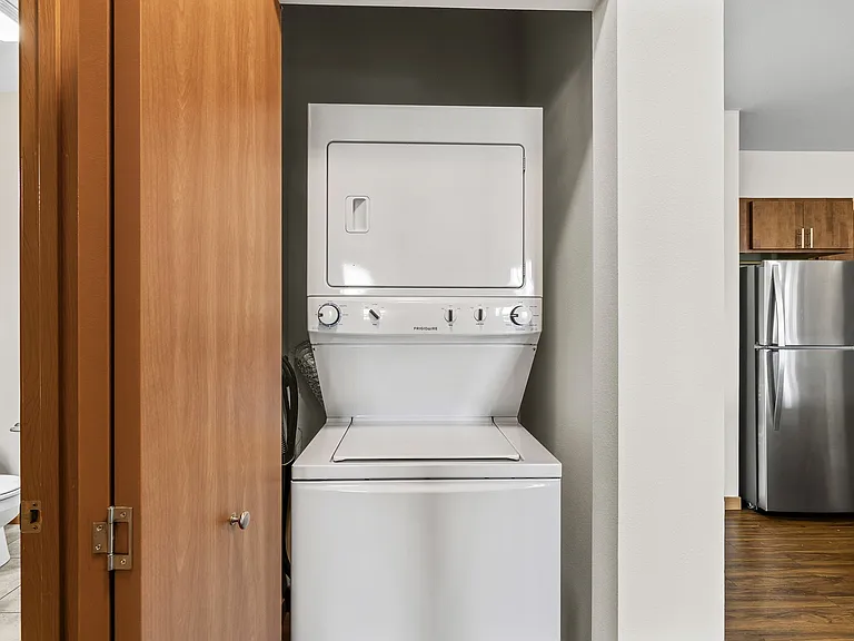 50Twenty Full-Size Washer and Dryer