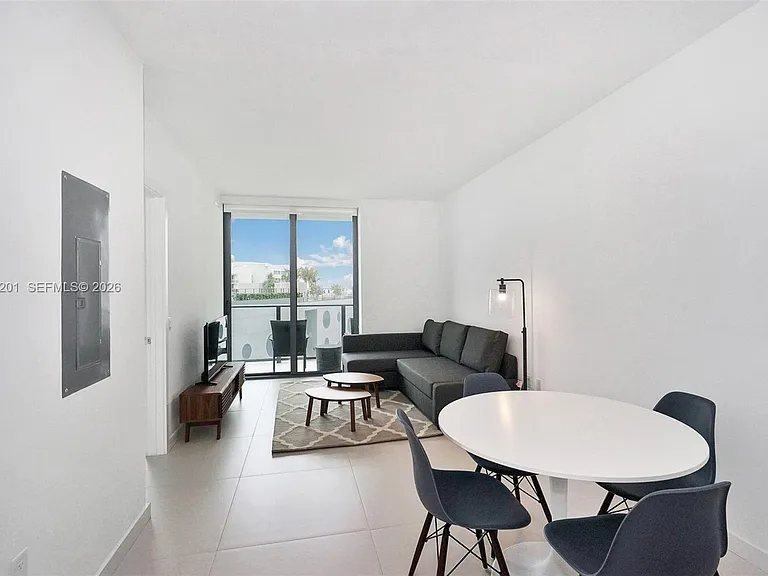 501 NE 31st St #702 — Photo 9