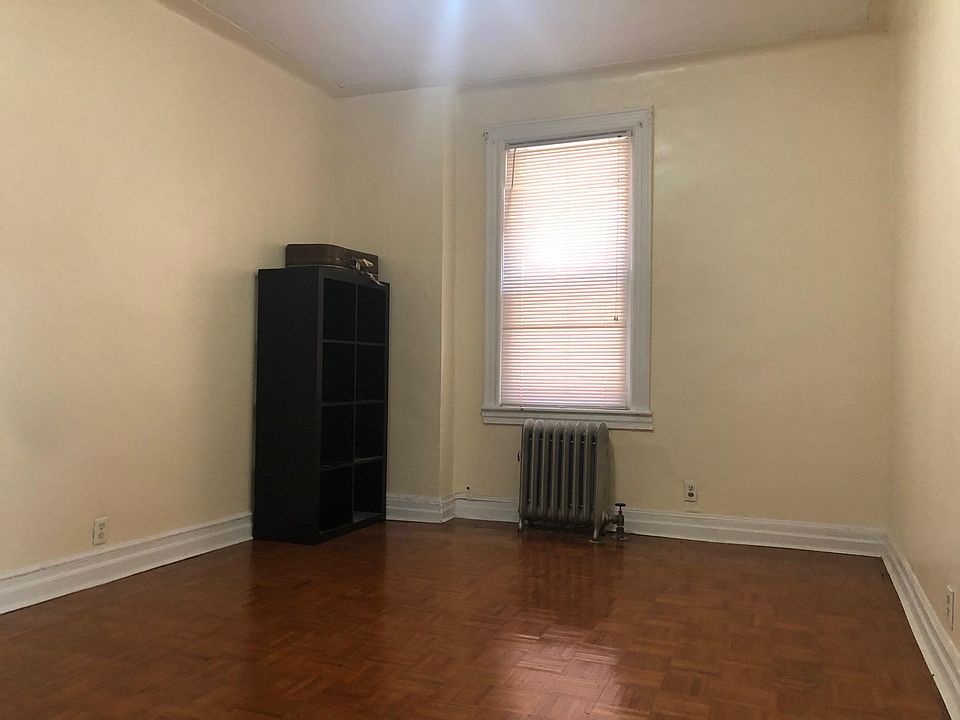1st image of 1582 86th St