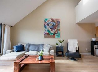1900 W 25a St SW #605, Calgary, AB T3E 1Y5