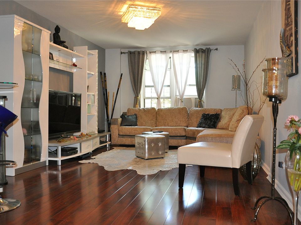 1st image of 2331 Ocean Ave APT 1C