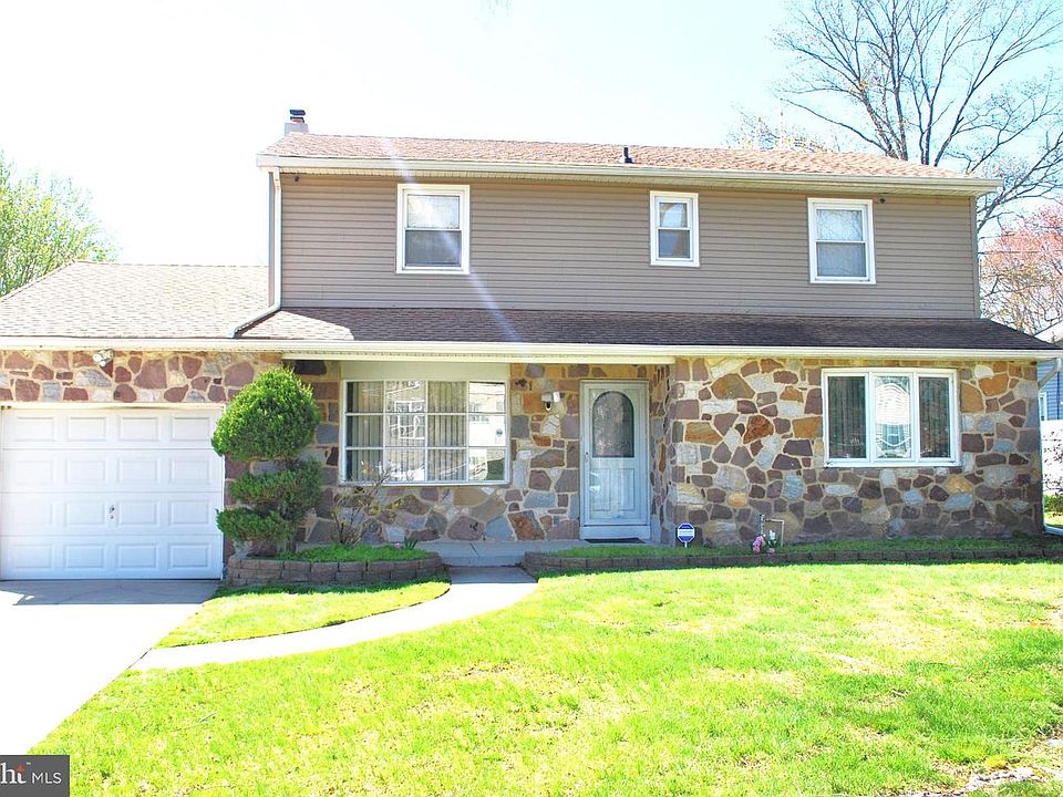 1st image of 406 Valley Run Dr