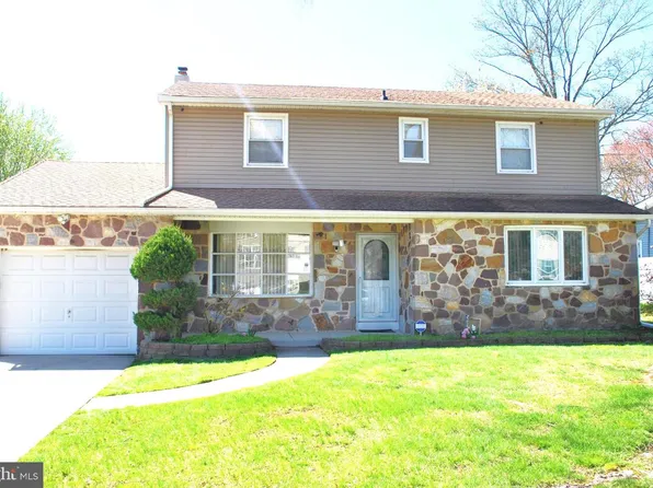 406 Valley Run Dr, Cherry Hill, NJ 08002