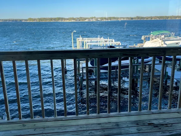 810 Eglin Pkwy NE Unit 6, Fort Walton Beach, FL 32547