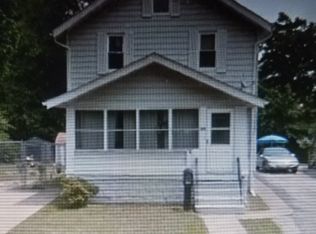 585 Winans Ave, Akron, OH 44306