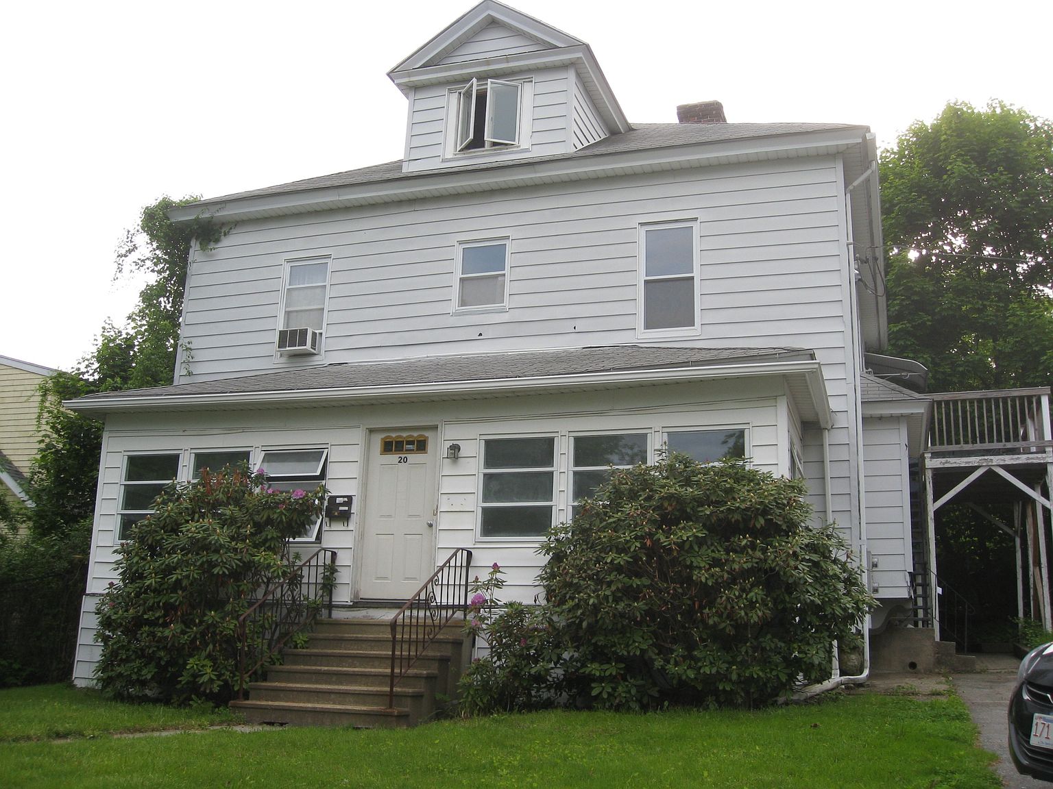 20 Flagg St 1, Worcester, MA 01602 Zillow