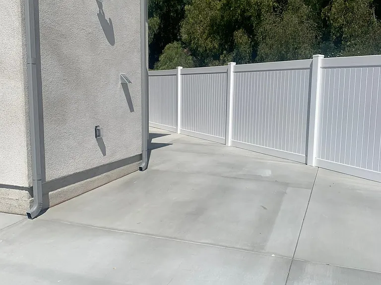 16507 San Fernando Mission Blvd — Photo 17