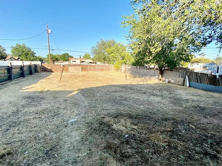 607 S Lincoln St — Photo 9