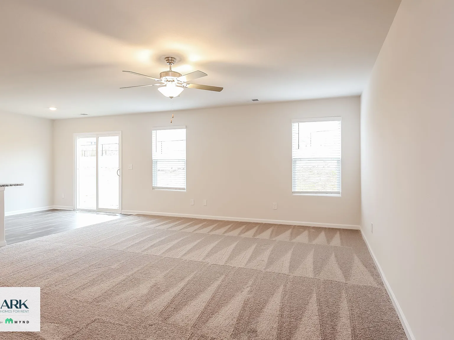 3 bed, 2.5 bath, 1679 sqft, $1,850 — Photo 2