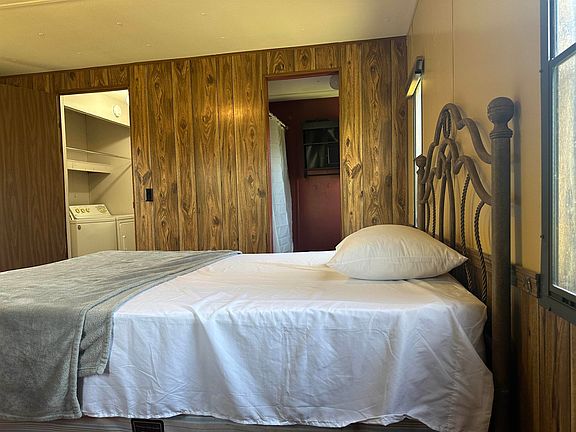 3rd image of 65 Cooksey Ln