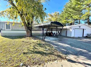 507 S Webster St, Harrisburg, IL 62946