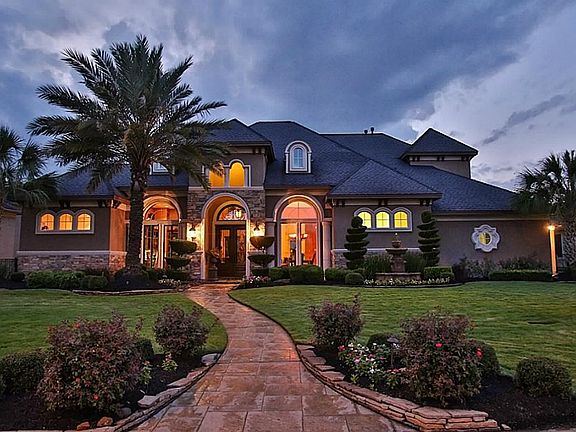 2nd image of 13907 Winding Springs Dr