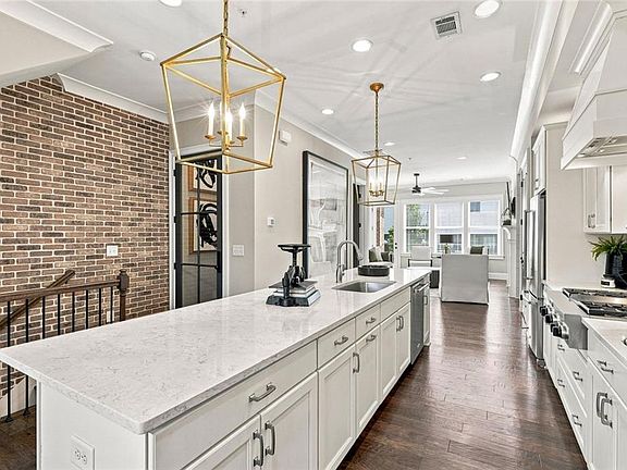 4th image of 6746 Cadence Blvd