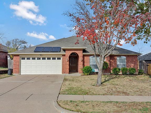 3rd image of 822 La Sierra Ct