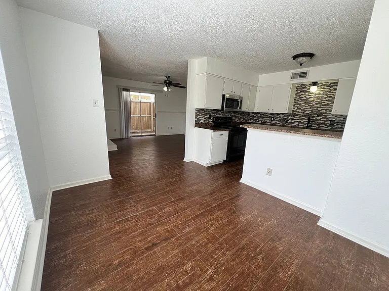 11506 Meadow Pines Ct #A — Photo 4