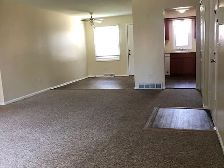 5881 Ryewyck Dr — Photo 3