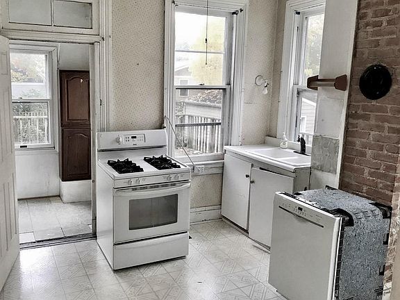 4th image of 5608 1st St S