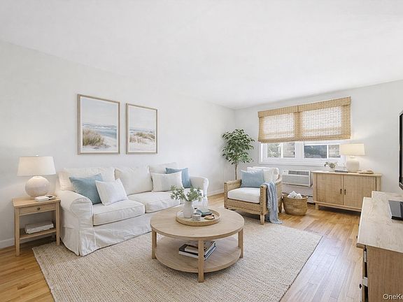 5th image of 297 Merrick Road #D 1