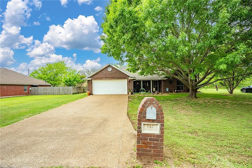 102 Beachwood Waco Tx 76705 Zillow