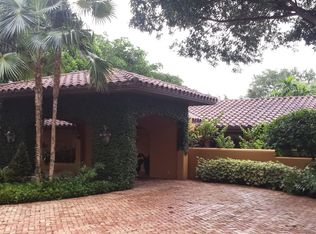 6355 Chapman Field Dr, Pinecrest, FL 33156