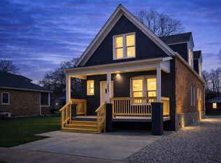 7521 S Parnell Ave, Chicago, IL 60620