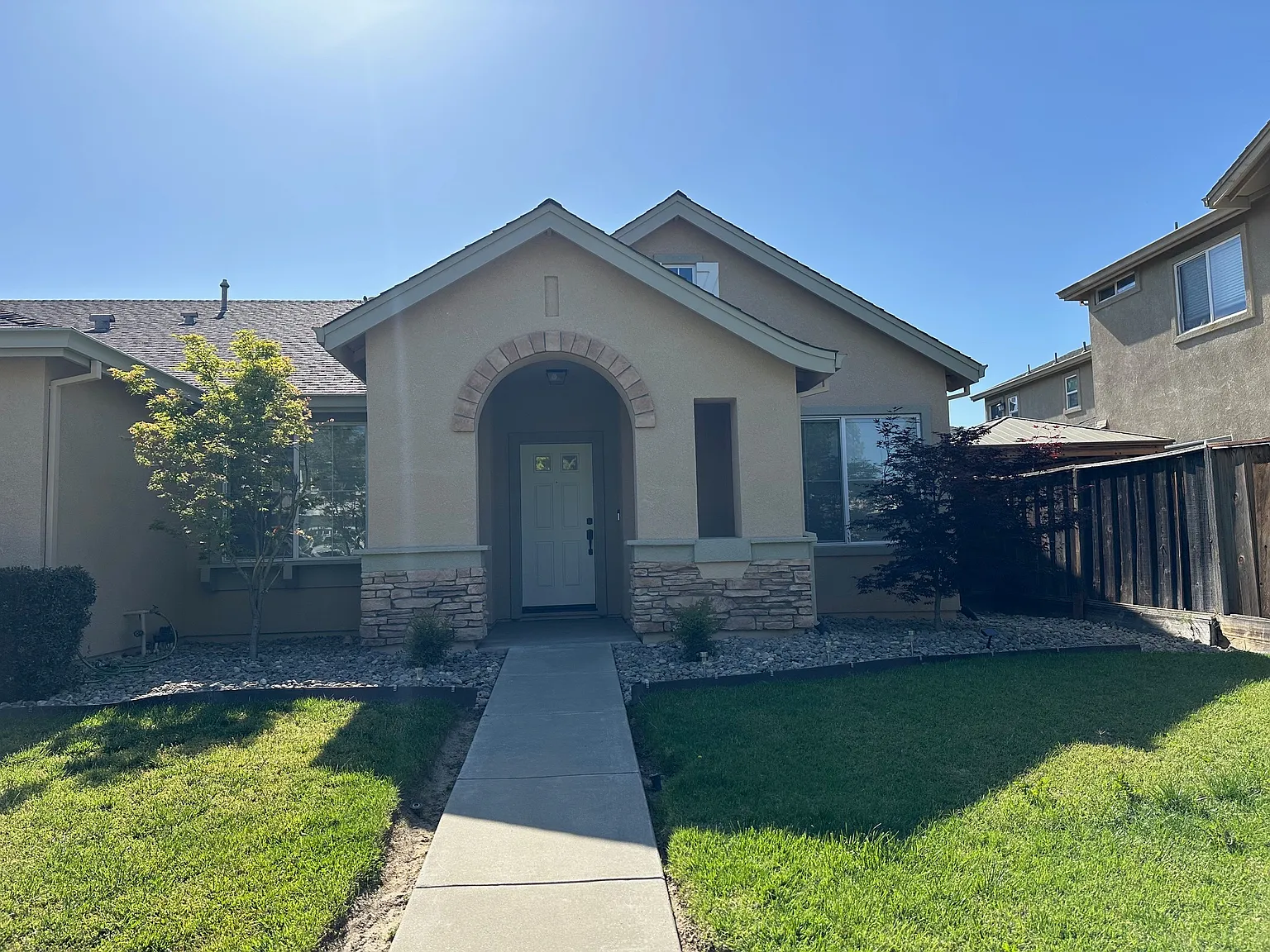 4115 Windrose Dr photo 1