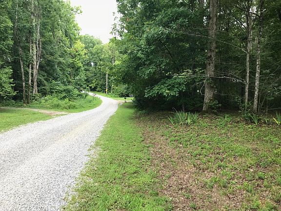 5th image of Lakebrook Dr