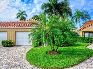 543 Beachwalk Cir #68, Naples, FL 34108