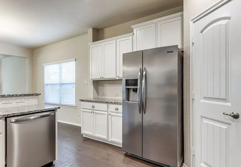 9905 Beaver Dam Ln — Photo 6