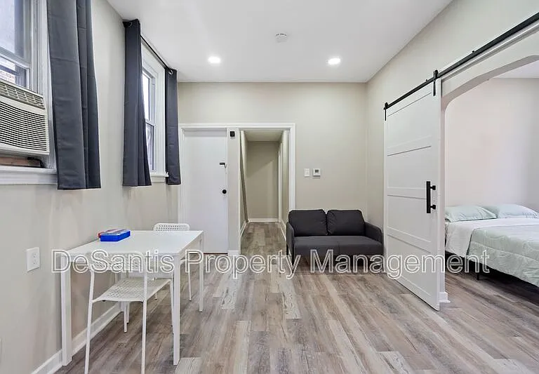 3220 Juliet St #2 — Photo 8