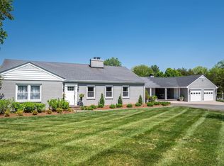 318 Woodlands Rd, Charlottesville, VA 22901