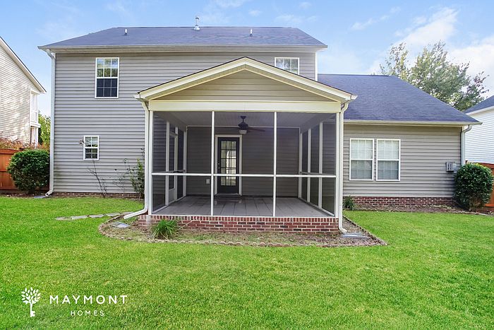 2nd image of 1013 Palamino Ln