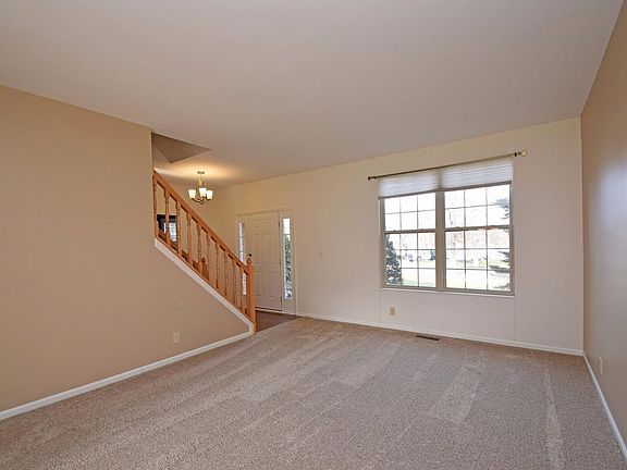4th image of 6822 Lexington Park Blvd