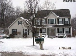 1256 Orchard Glen Dr, Amherst, OH 44001