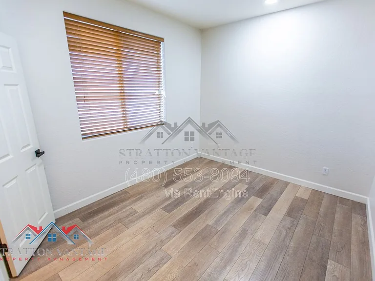 14616 W Windward Ave — Photo 35