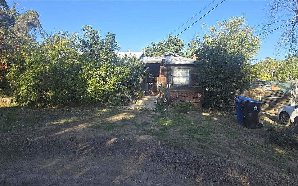 1st image of 13214 Glenoaks Blvd