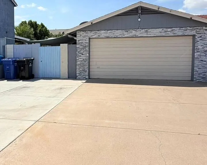 2923 W Keim Dr #STUDIO — Photo 1