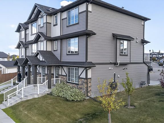 4th image of 20 Augustine Cres #72