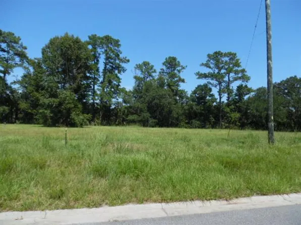 1131 River Oaks Rd, Brunswick, GA 31523