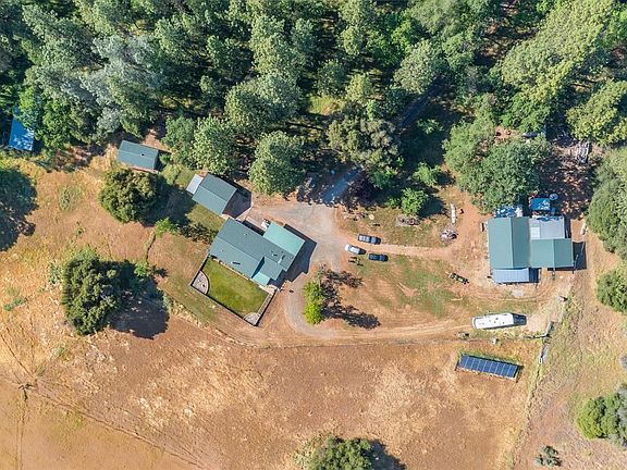 5th image of 17300 Lueders Ct