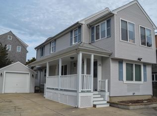 28 Pine Point Rd, Duxbury, MA 02332